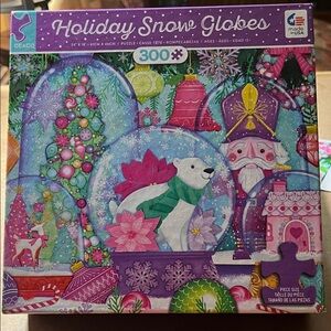 🧩 300 piece New Factory Sealed Ceaco “Holiday Snow Globes” precious puzzle.